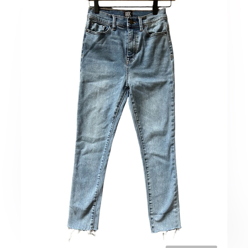 BDG Twig High Rise Skinny Ankle Jean